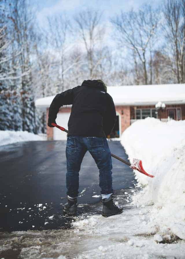 shoveling snow as a way for a 13 year old to make money at home
