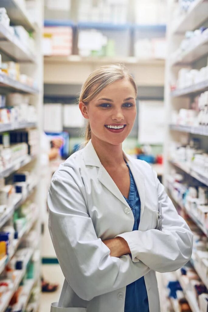 a pharmacist a job that pay $300k a year
